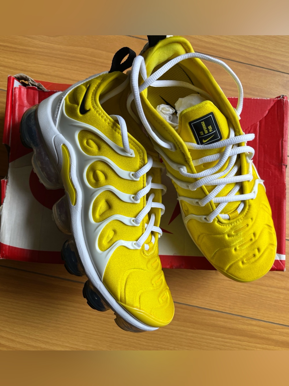 Nike Air VaporMax Plus W 7.5 - Picture 11 of 11